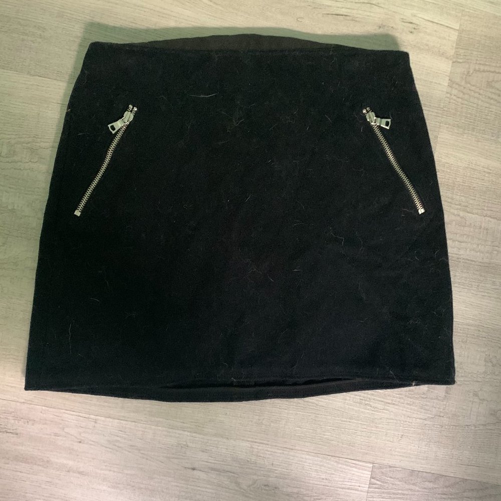 Navy GAP felt skirt, size 4